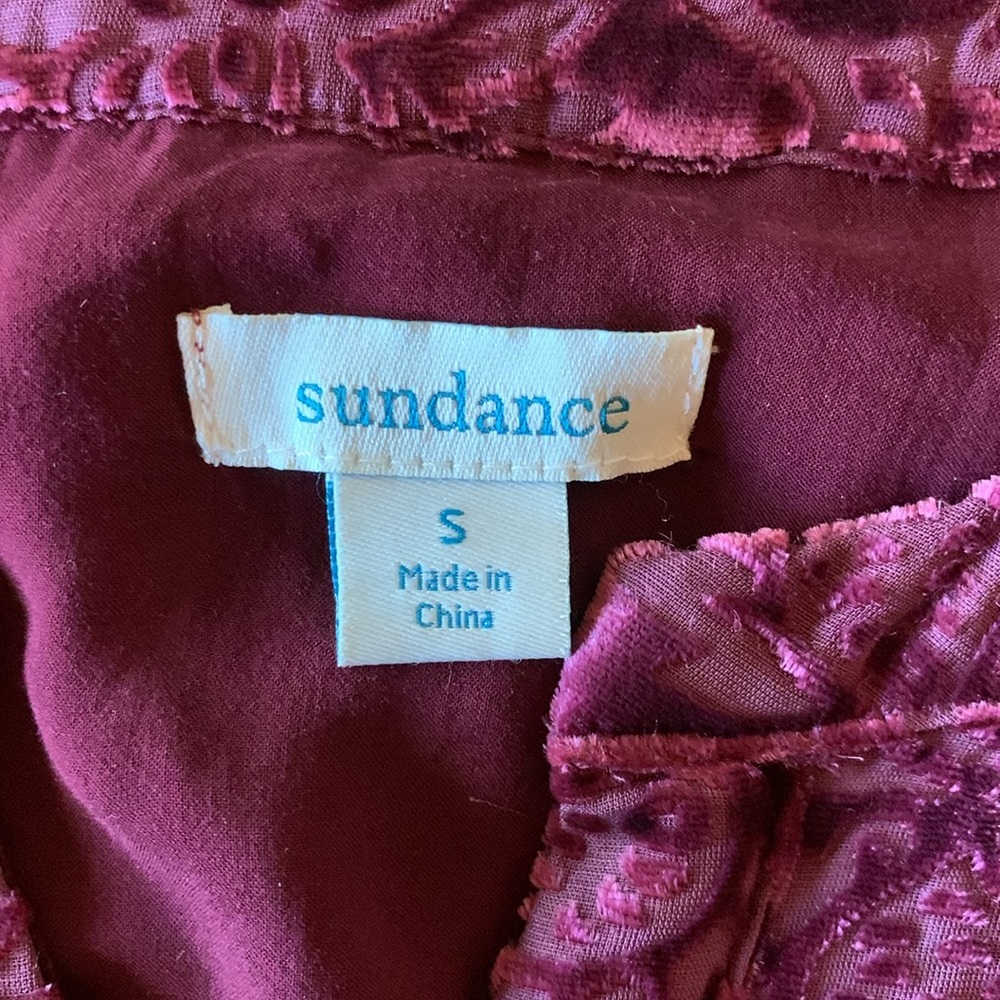 Sundance velour button up long sleeves burgundy floral rayon silk size small - Picture 6 of 7